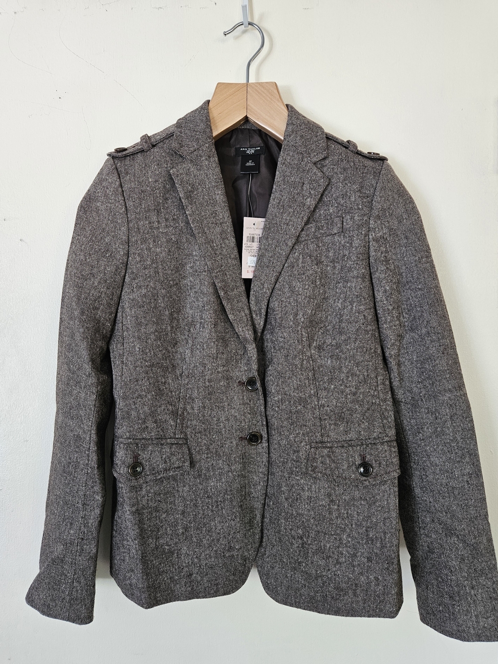 Ann Taylor Gray Herringbone Wool Blend Tailored Blazer